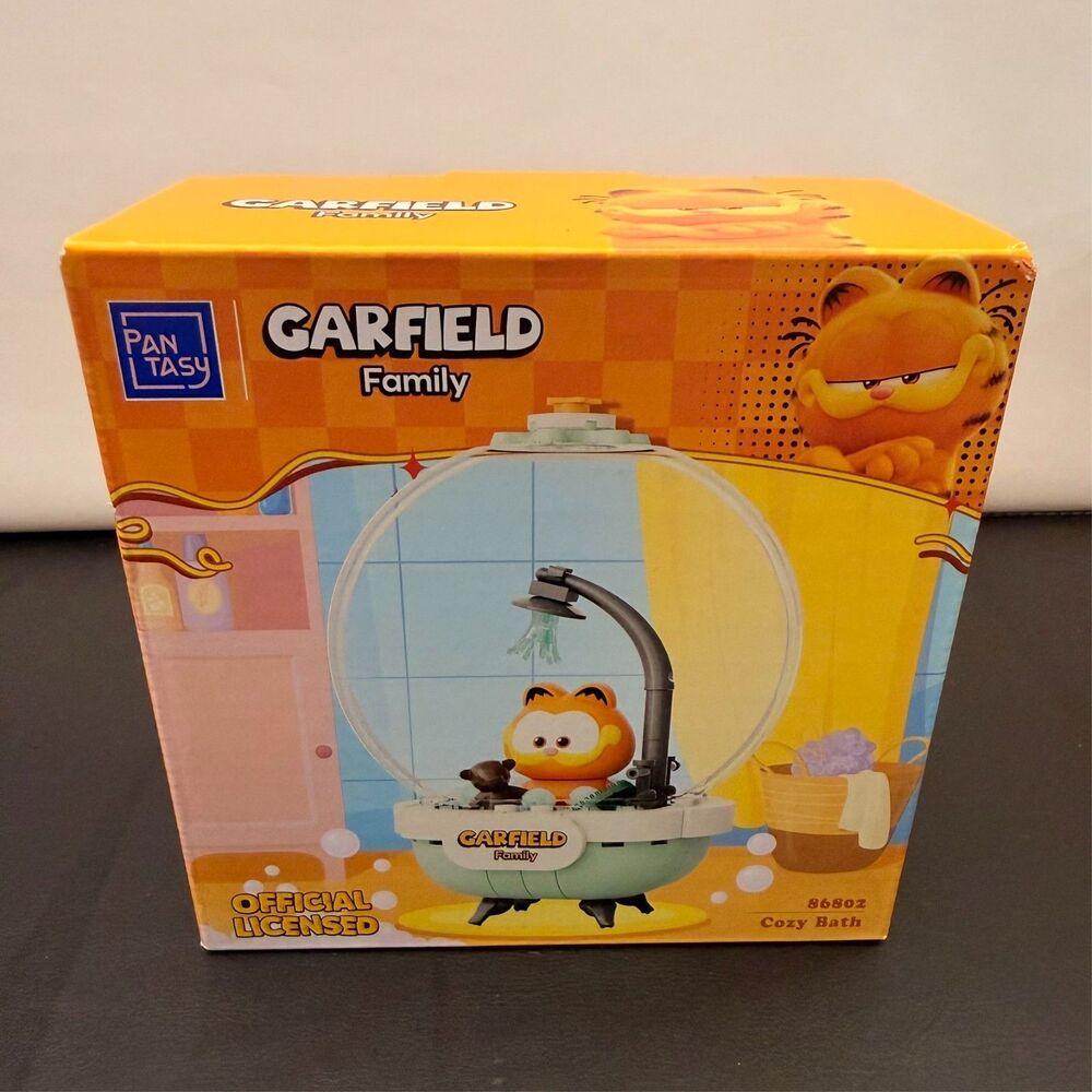 Pantasy Garfield Family Cozy Bath Building Brick Set Collectible NIB